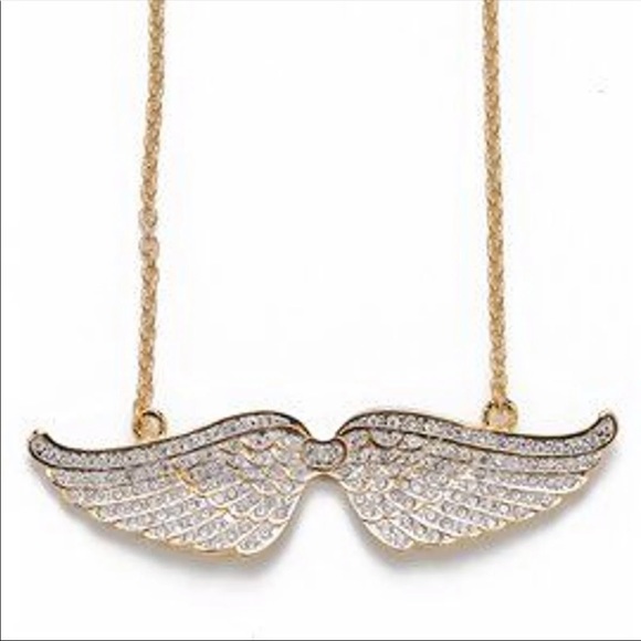 EUC! CC Skye Angel Wing Necklace Nicole Richie